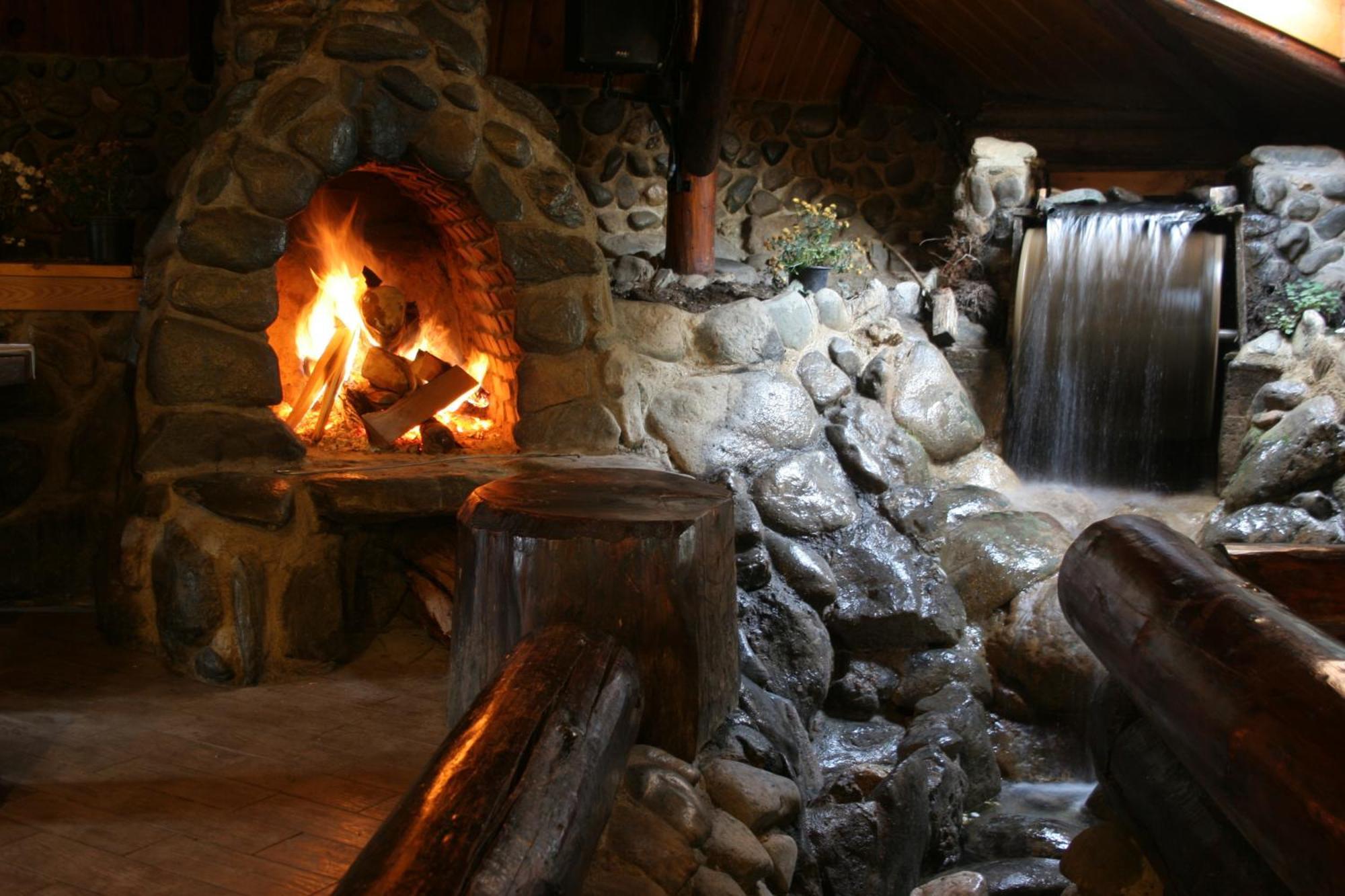 Resort Cheile Gradistei Moieciu موياشيو دي سوس المظهر الخارجي الصورة